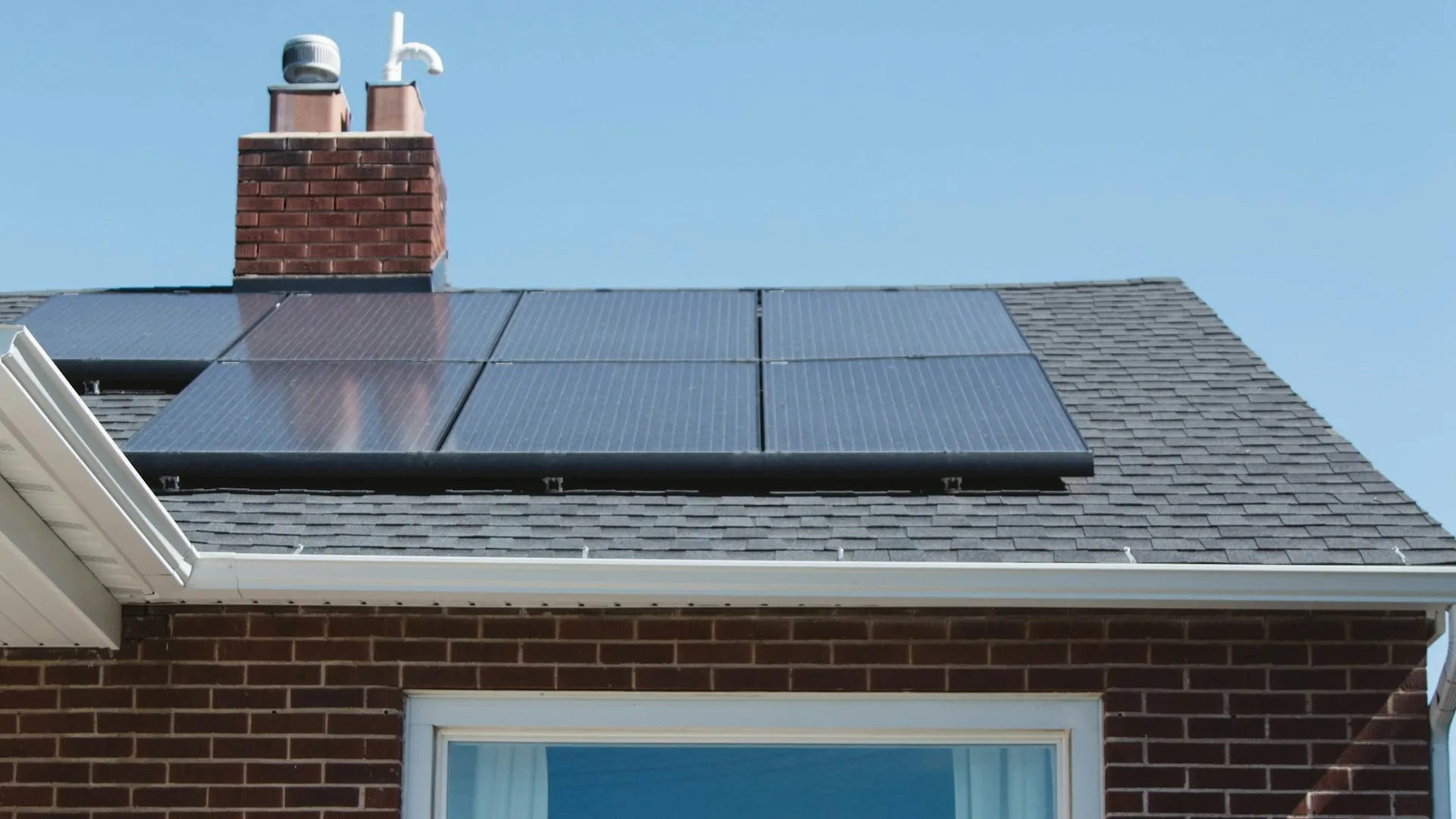 Solar installation in Oxnard, CA by Master Construction